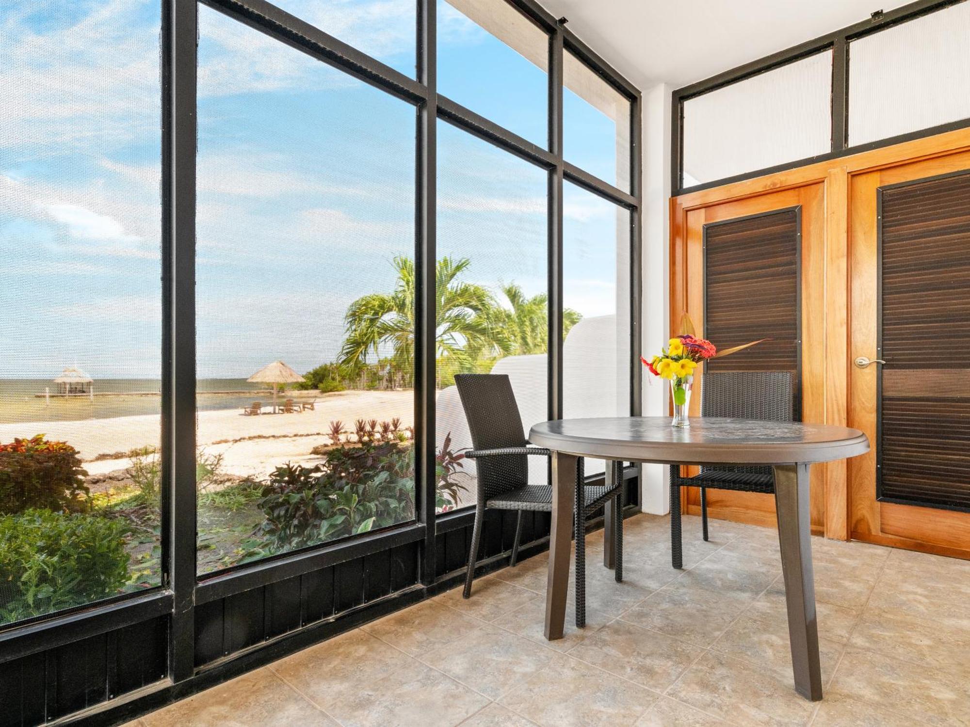 Orchid Bay Resort Corozal Habitación foto